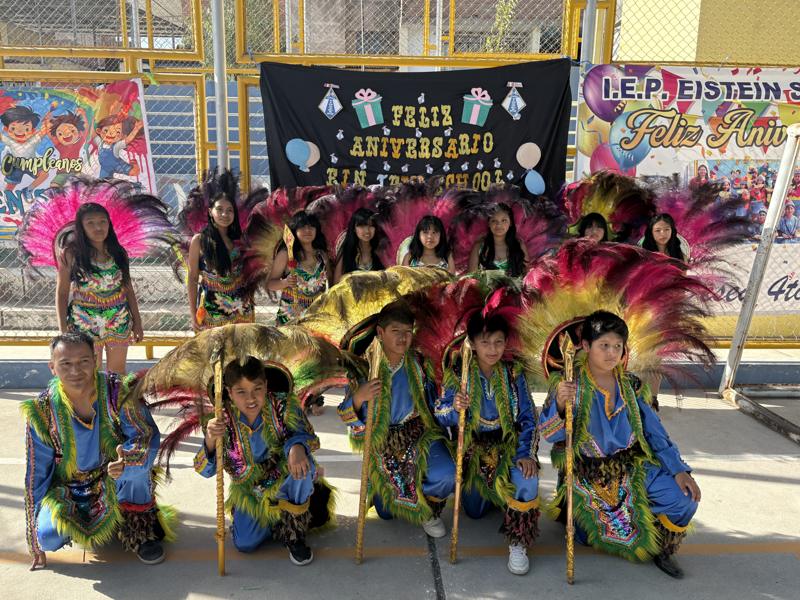 Danzas en el aniversario