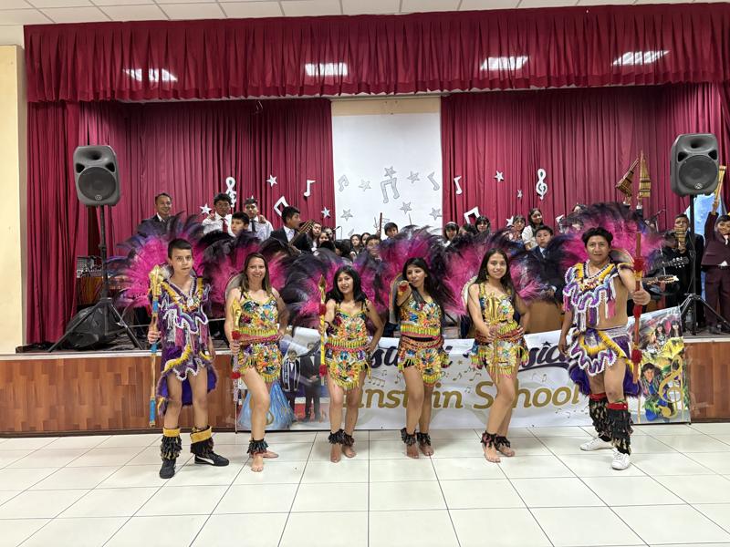 Danzas en el festival